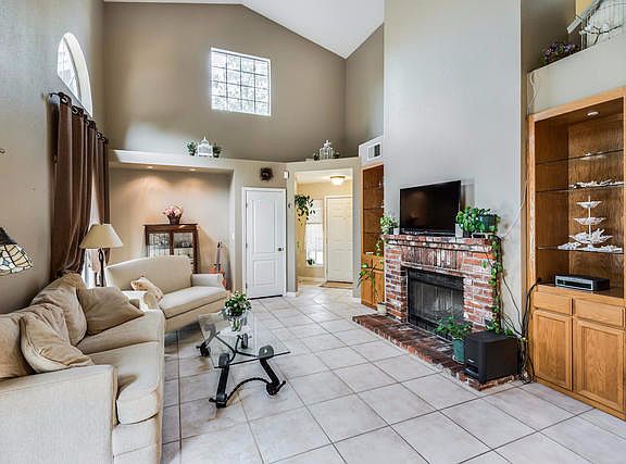 4th image of 7109 Dancing Creek Ct