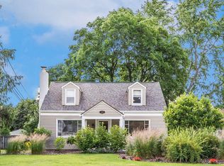 3157 Mountview Rd, Columbus, OH 43221