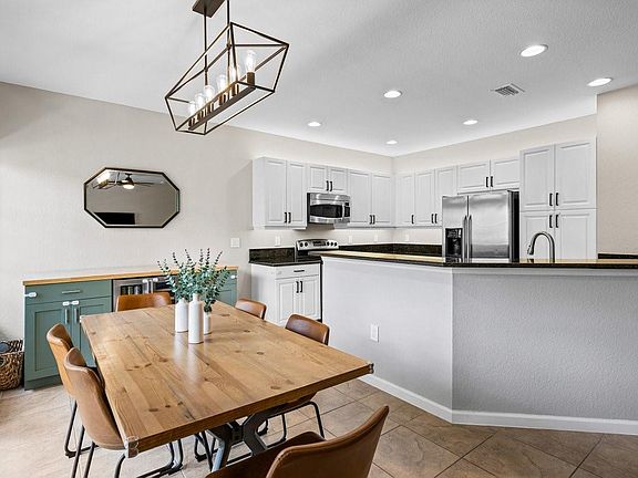 3rd image of 4753 Cypress Street #4753