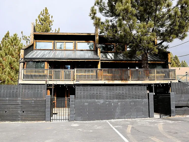 1125 W Big Bear Blvd #B — Photo 14