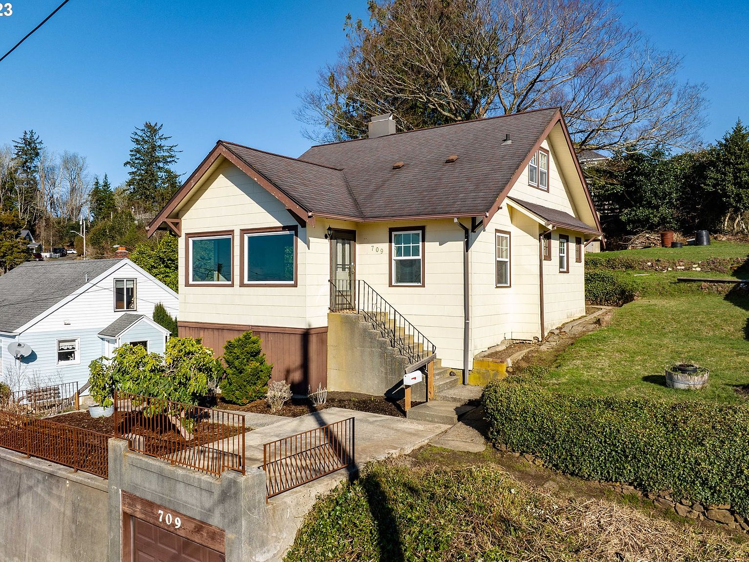709 Alameda Ave, Astoria, OR 97103 Zillow