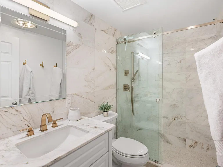825 E Hopkins Ave #2N — Photo 15