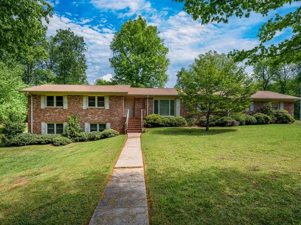 209 Mitchell St, Laurens, SC 29360