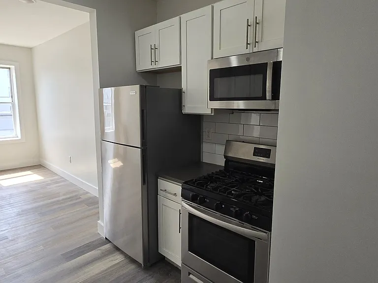 232 Bidwell Ave #35 — Photo 2