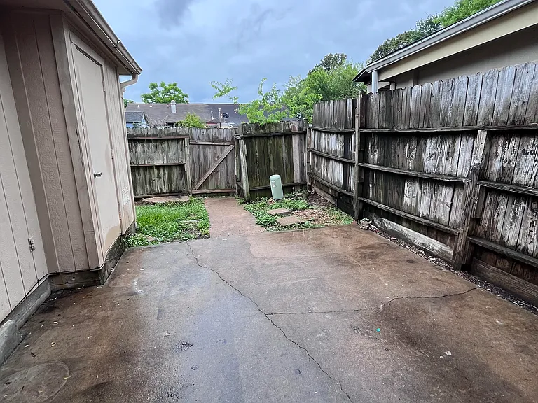 12827 Dairy Brook Dr — Photo 5