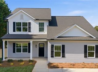857 Sedge Garden Rd, Kernersville, NC 27284