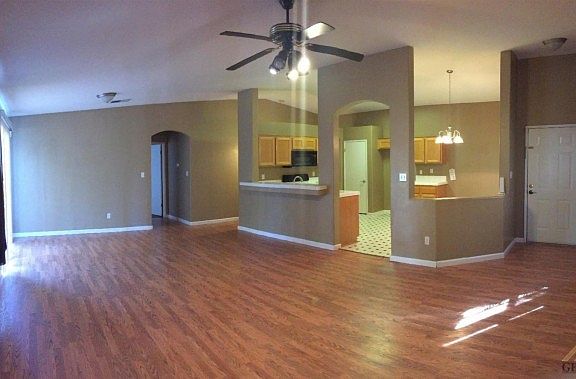 3rd image of 5608 Stacy Palm Ct