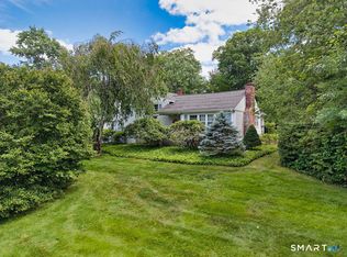 32 Lincoln Ln, Ridgefield, CT 06877