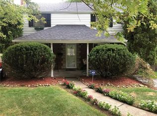 7842 Thon Dr, Verona, PA