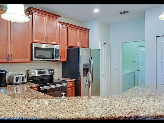 4th image of 3547 Fairwaters Ct