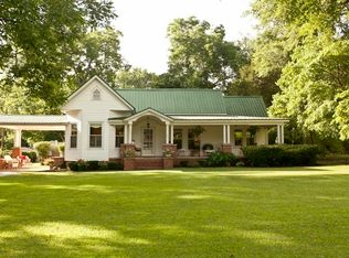 111 Pelzer Ave, Williamston, SC 29697