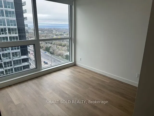 27 McMahon Dr #2701 — Photo 10