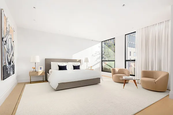 Rented by Nest Seekers International | media 42