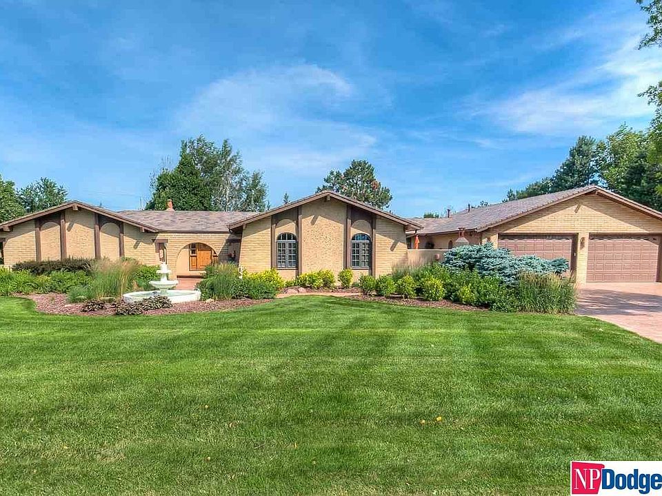 1st image of 9708 Valaretta Dr