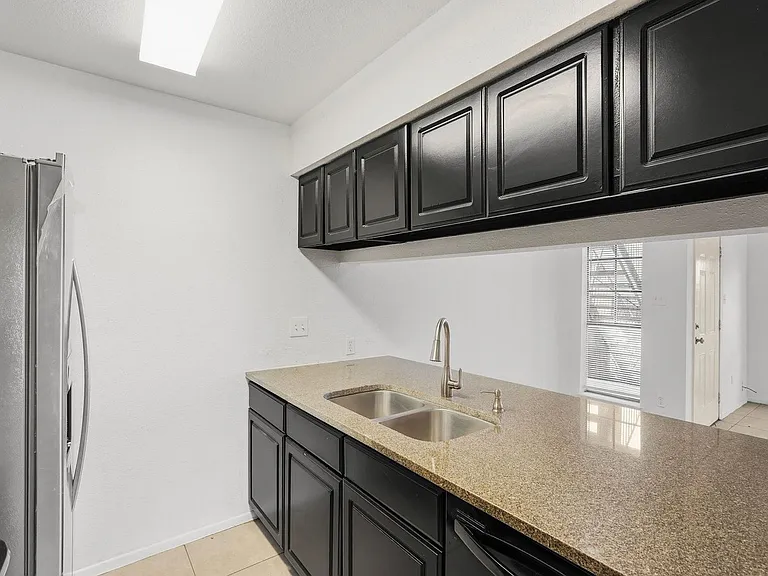 10501 South Dr #288 — Photo 15