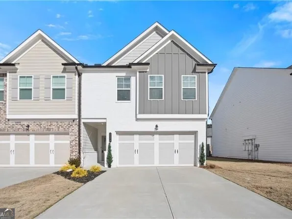 5209 Fox Den Rd, Oakwood, GA 30566