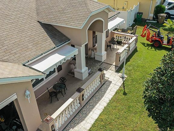 3rd image of 109 Bianca Ct