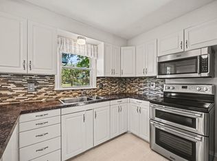 8439 Colfax Ave S, Bloomington, MN 55420