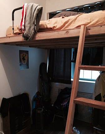 3rd image of 239 Banker St APT 1E