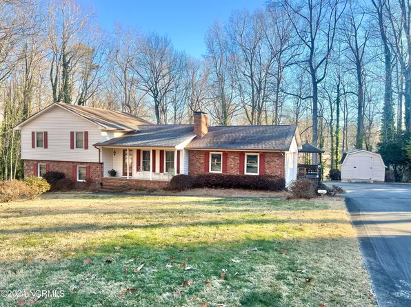 806 N Garden Avenue, Siler City, NC 27344