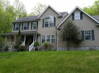 18 Alpine Ct, Lafayette, NJ 07848