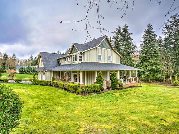 3rd image of 1031 Brighton Pl