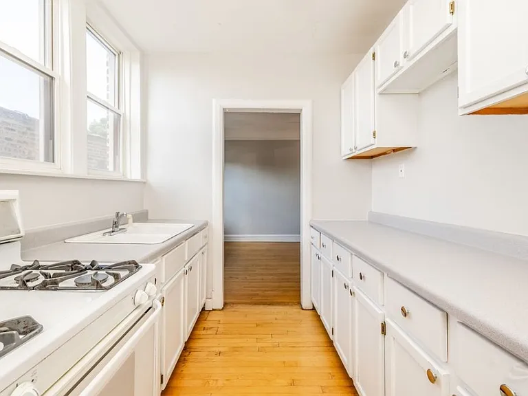 6751 N Artesian Ave #2C — Photo 10