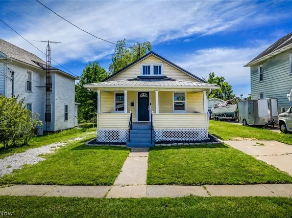 2906 6th Ave, Parkersburg, WV 26101