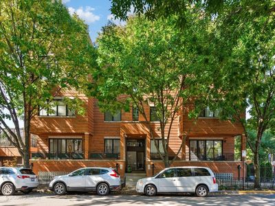 1950 N Honore St #3, Chicago, IL, 60622