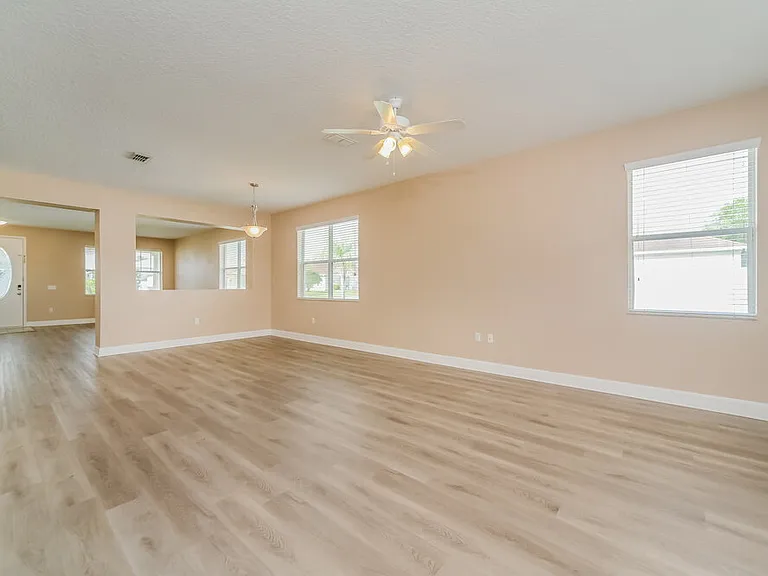 2057 Bearing Ln — Photo 9