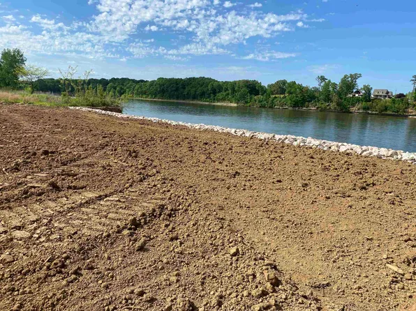 6275 Cravens Rd, Savannah, TN 38372