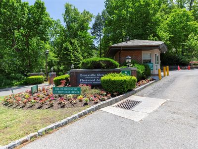 1376 Midland Avenue #307, Bronxville, NY, 10708