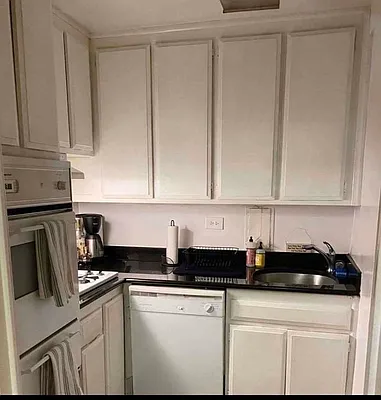 Rented by Olympia House Delaware LP | media 52