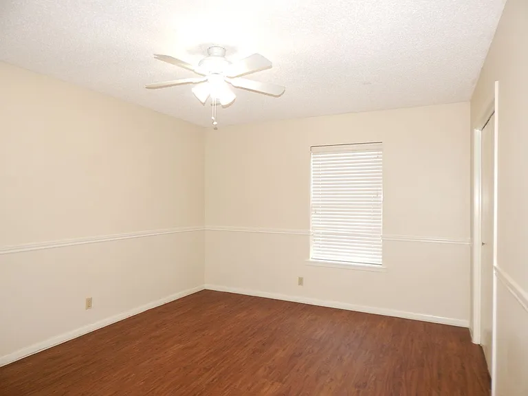 905 David Dr — Photo 28