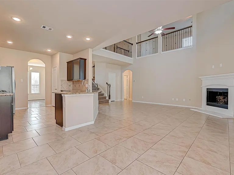5340 Pointe Spring Xing — Photo 18