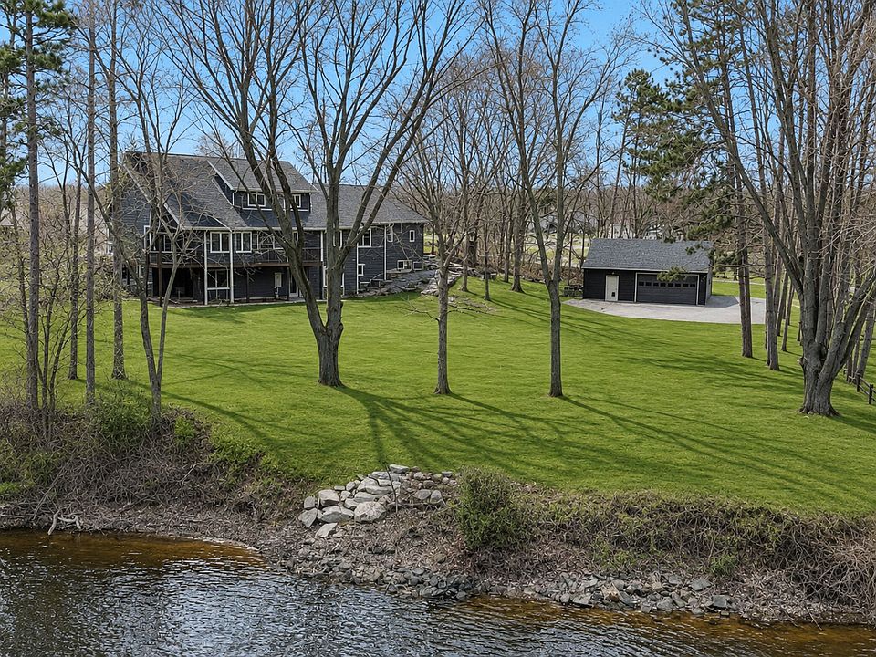 1st image of 10267 Ferry Point Pl NW