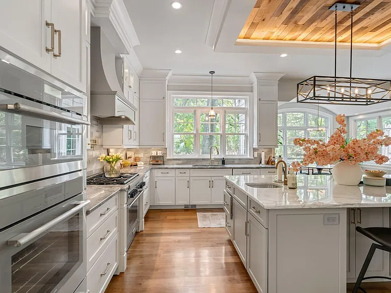 4 Brookview Ct — Photo 8