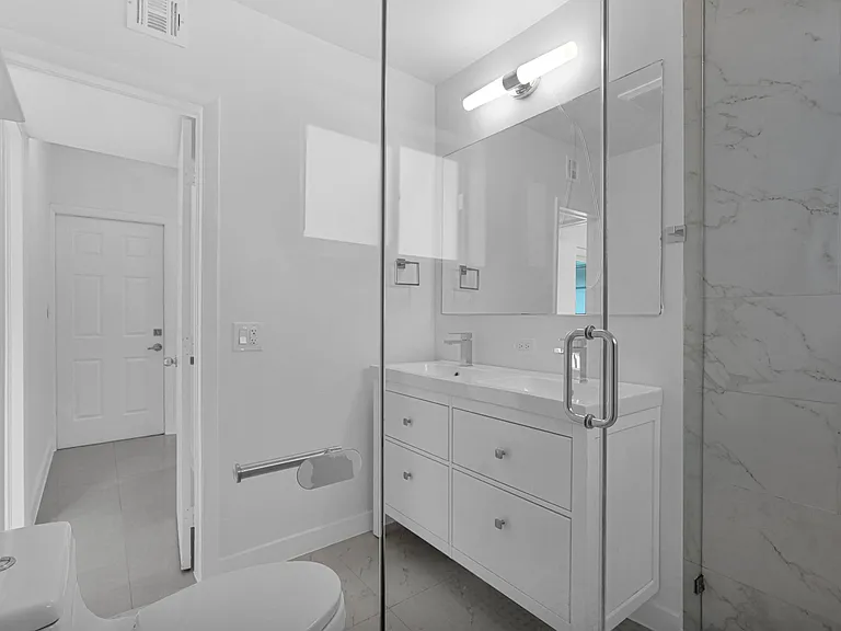 7203 NE 5th Ave #7203 — Photo 13