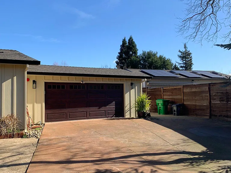 4208 Jefferson St — Photo 3