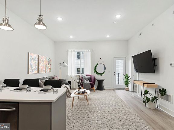 5th image of 1505 N Stillman St APT 6