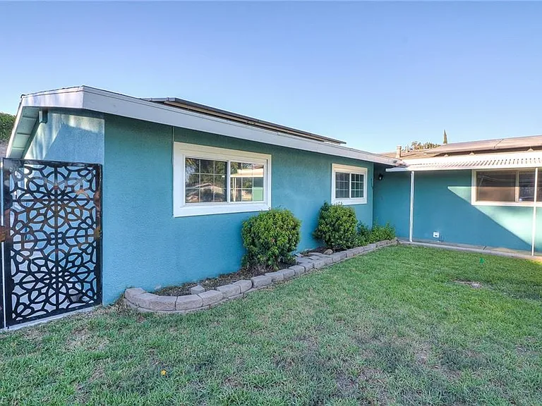 9160 Garden St — Photo 3