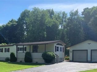 2420 Brian Ln, Hermitage, PA 16148
