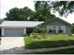 2912 Macalpin Dr S, Palm Harbor, FL 34684