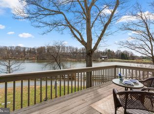 7263 Dockside Ln, Columbia, MD 21045