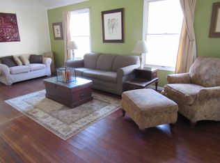 79 Oakwood St, Williams Bay, WI 53191