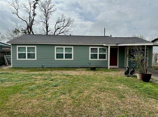 2310 Kingsdale Dr, Deer Park, TX 77536