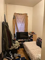 Rented by K & O Realty Associates Inc.