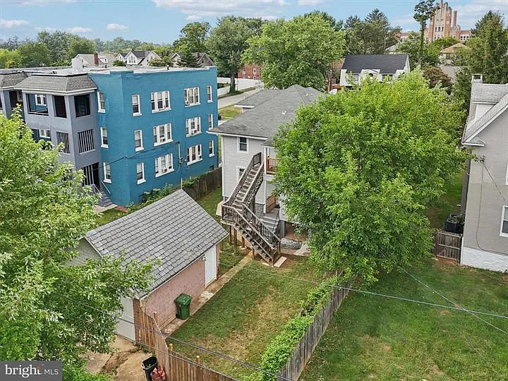 3911 Chatham Rd — Photo 43