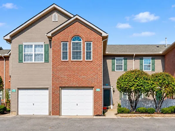 741 Mystic Pointe Dr, Lewis Center, OH 43035