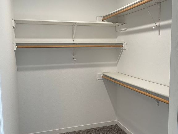 5th image of 525 Morgan Ln #16